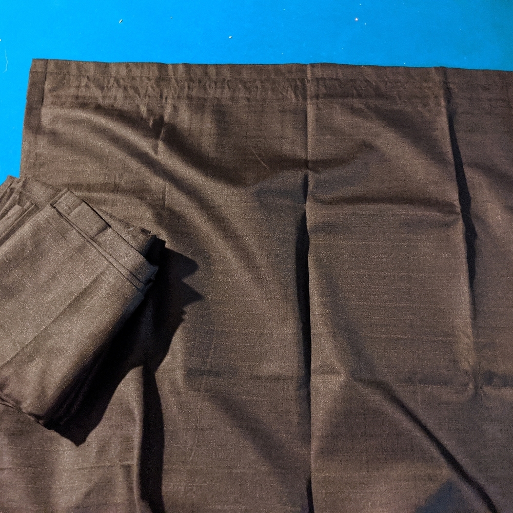 4 curtain panels